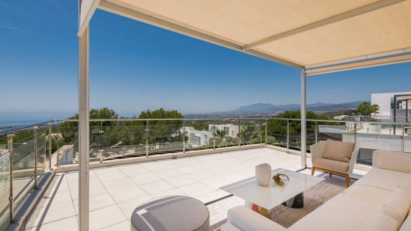 A vendre Magnifique villa de luxe CONTEMPORAINE 5 PIECES 679 M² SIERRA