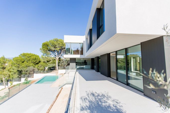 A vendre Villa CONTEMPORAINE 8 PIECES 600 M² COSTA DE LA CALMA