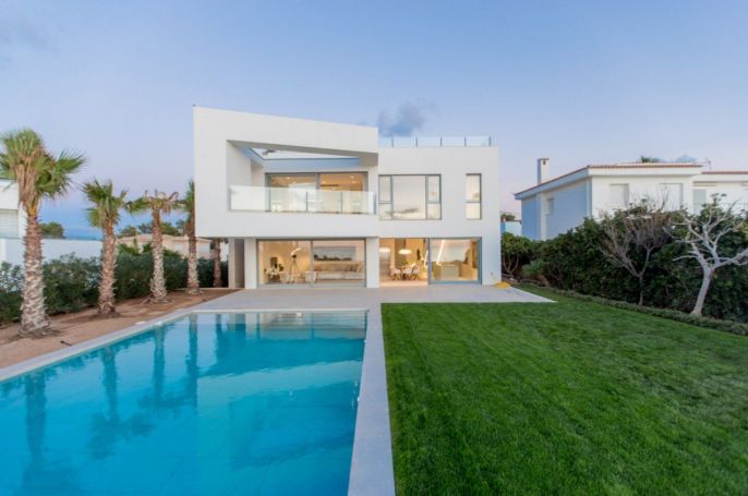 A vendre Magnifique Villa 6 PIECES 414 M² VUE MER  Port Adriano  MARBELLA