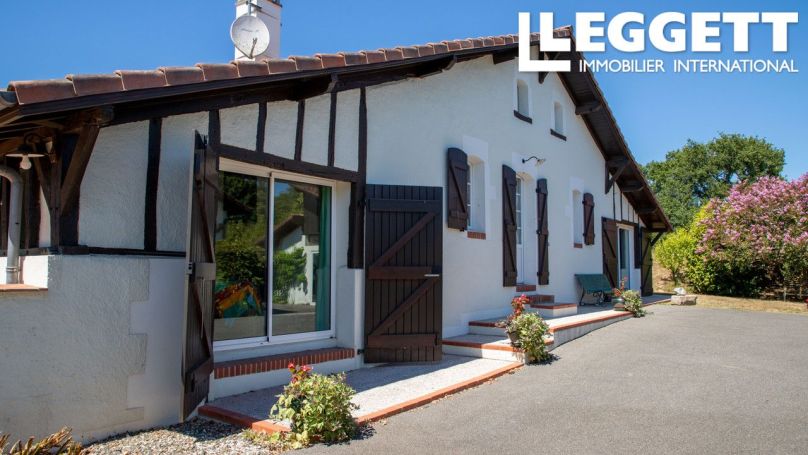 A vendre belle propriete 8 pieces 160 m² Gamarde Les Bains