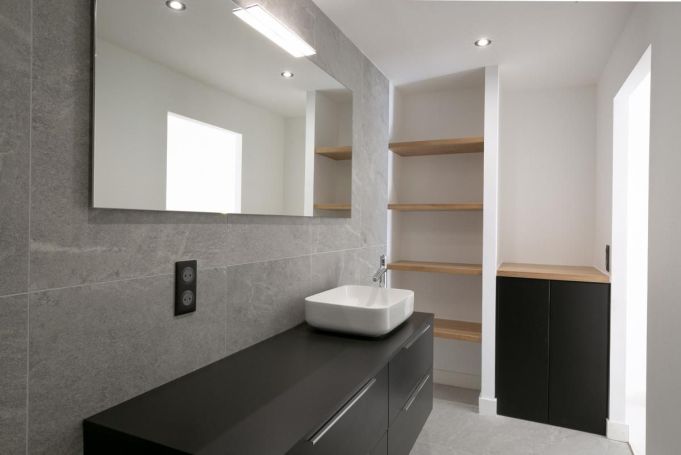 A louer APPARTEMENT DE PRESTIGE NEUF T2 63 M2 TERRASSE  MONTPELLIER