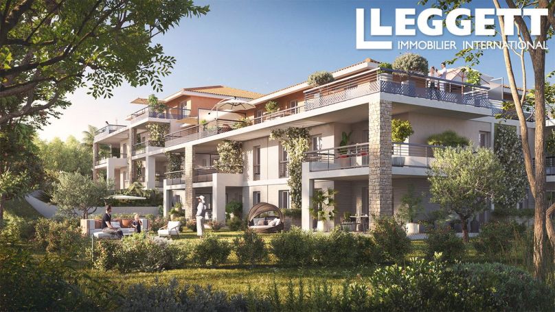 A louer APPARTEMENT NEUF T5 142 M2 BORD DE MER VALLAURIS