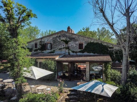PENTHOUSE  500 M2 TERRASSE PIEDS DANS L'EAU SAN GIMIGNANO