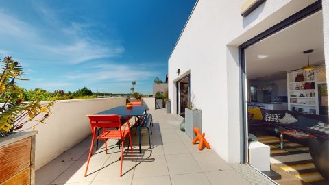 A vendre APPARTEMENT T4 GRANDE TERRASSE