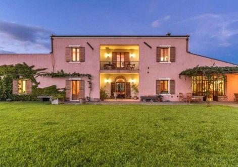 Somptueuse PROPRIETE 10 PIECES 400 M&sup2; Sardaigne ORISTANO