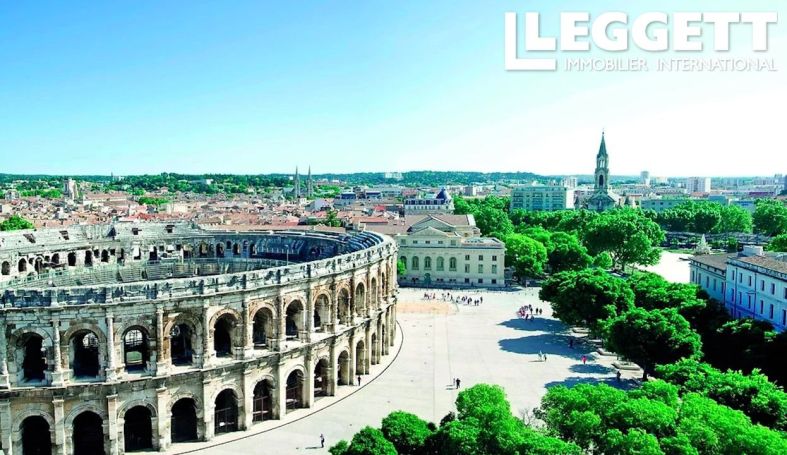 A louer APPARTEMENT DUPLEX T3 60 M2  NIMES