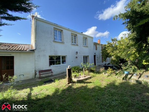 A louer MAISON  DE MAîTRE  CHASNAIS