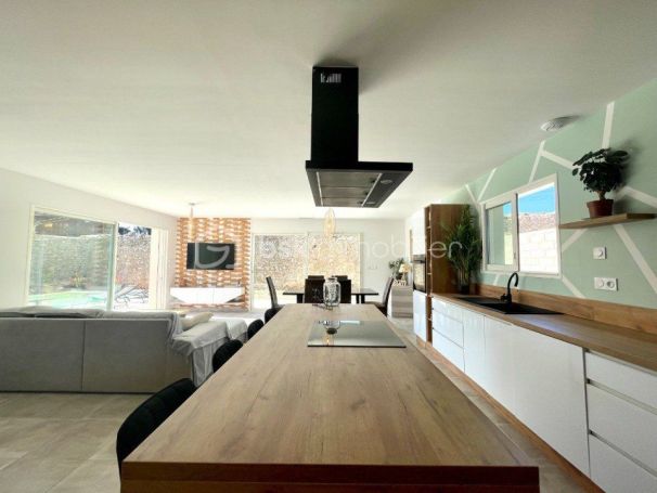 A louer MAISON  CONTEMPORAINE  GIGNAC