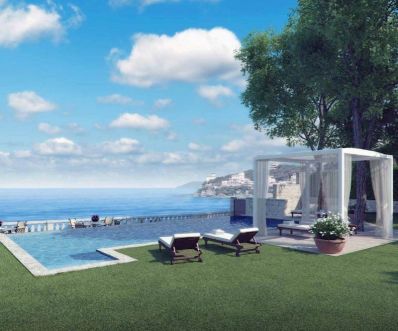 Magnifique villa de luxe à Castiglioncello située sur une falaise donnant directement sur la plage.  