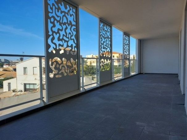 A vendre APPARTEMENT T4 77 M² ROY D'ESPAGNE / BONNEVEINE Marseille