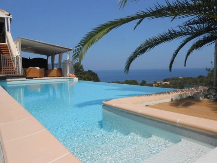 Magnifique Villa vue mer époustouflante Corse du Sud à 2 minutes des Plages Paradisiaques de CANELLA  