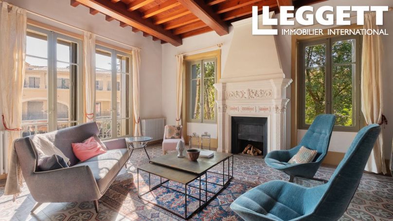 A louer MAISON  5 PIECES 217 M2  UZES