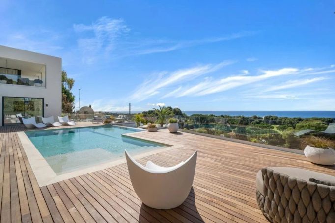 A vendre Splendide villa 6 PIECES 450 M² VE MER  Marbella