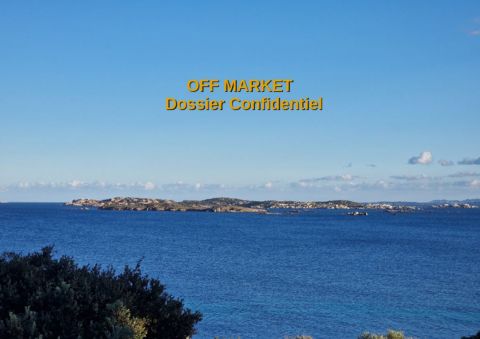 A vendre Somptueux terrain vue mer imprenable sur l'île de CAVALLO BONIFACIO