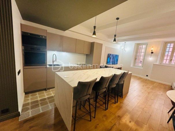 A vendre APPARTEMENT DE PRESTIGE NEUF T3 73 M2 PLAGE à PIED NICE