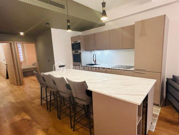 A vendre APPARTEMENT DE PRESTIGE NEUF T3 73 M2 PLAGE à PIED NICE