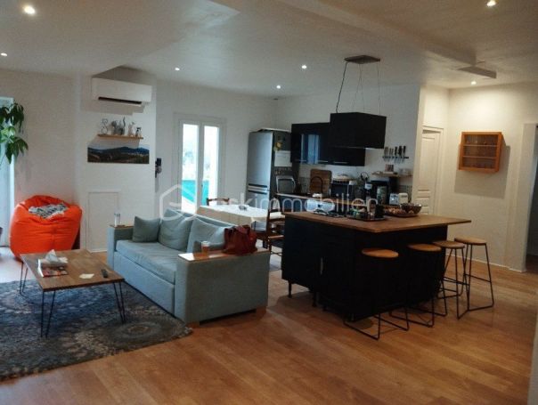 A louer APPARTEMENT T3 70 M2 TERRASSE  AMELIE LES BAINS PALALDA