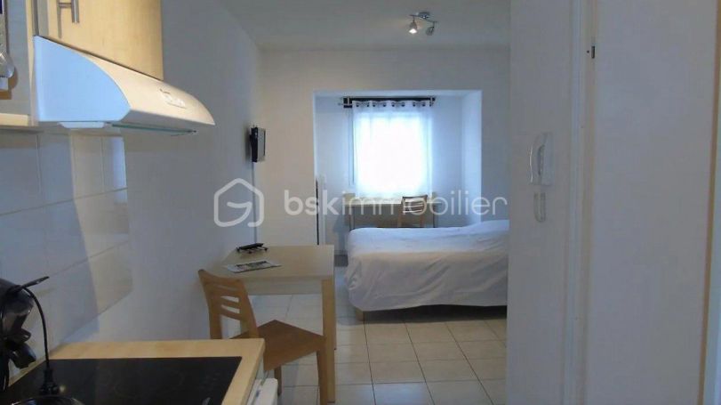 A louer STUDIO  20 M2  VENDARGUES