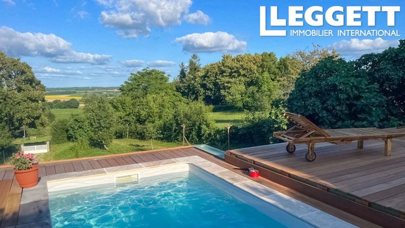 A louer MAISON  DE MAîTRE  MONTLIEU LA GARDE