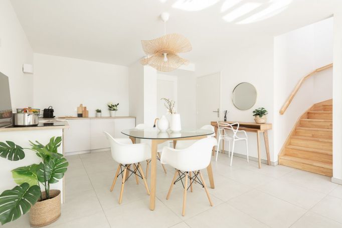 A louer MAISON  4 PIECES 91 M2 BORD DE MER LA CIOTAT