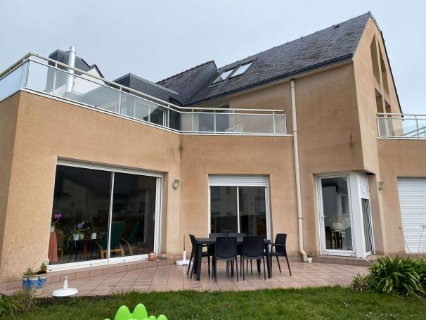 vente Belle maison d'architecte vue mer Larmor Plage