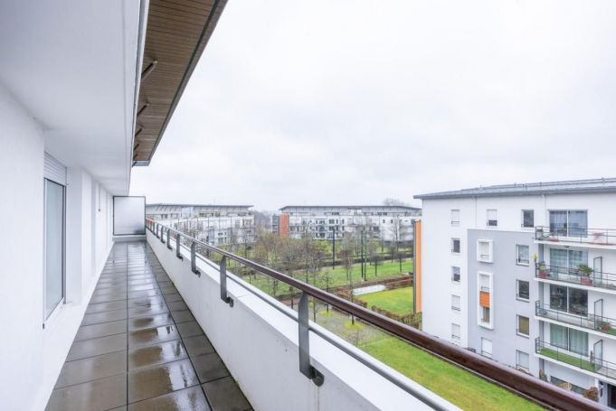 A vendre APPARTEMENT T4 92 M2 TERRASSE  ORVAULT