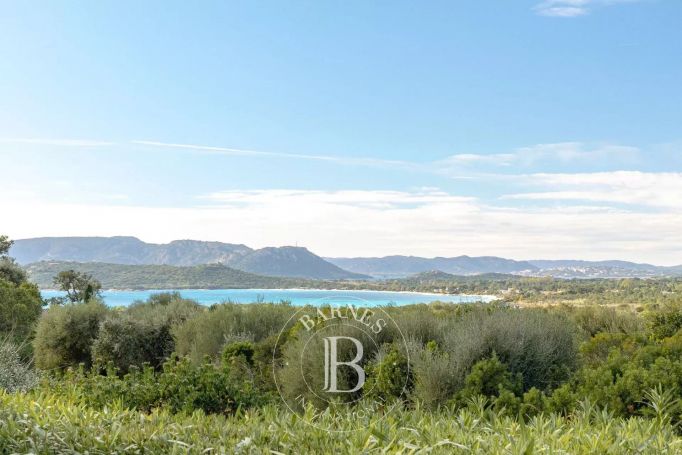 A vendre Villa d'architecte 6 pieces 125 M²PROCHE plage du Cabanon Bleu  SAINTE LUCIE DE PORTO VECCHIO