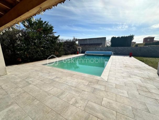A louer MAISON  5 PIECES 136 M2  SAINT ANDRE DE SANGONIS