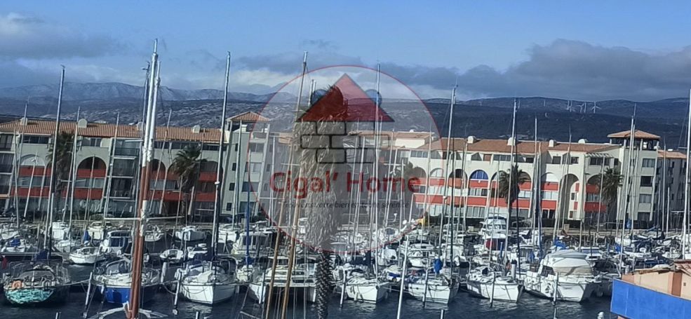 A louer APPARTEMENT T2 38 M2 BORD DE MER LEUCATE