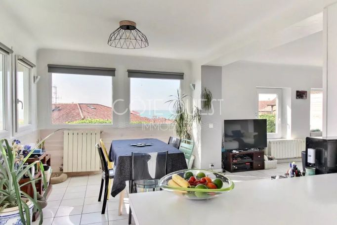 A vendre APPARTEMENT T4 94 M² VUE MER ANGLET