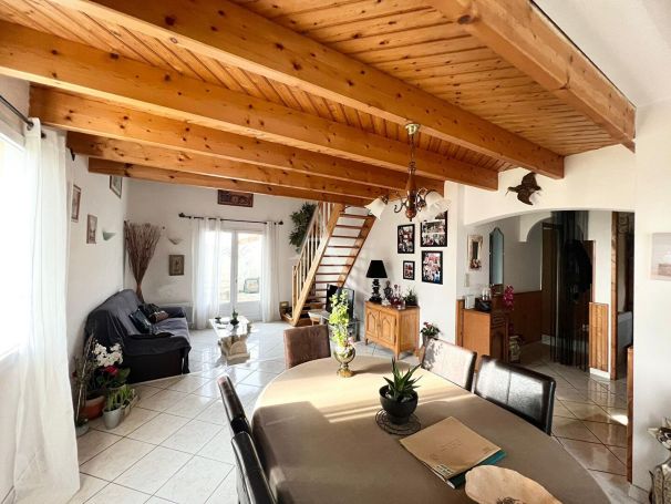 A vendre MAISON  4 PIECES 98 M2 BORD DE MER TALMONT SAINT HILAIRE