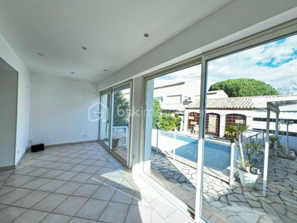 A louer MAISON  7 PIECES 250 M2 VUE MER AGDE