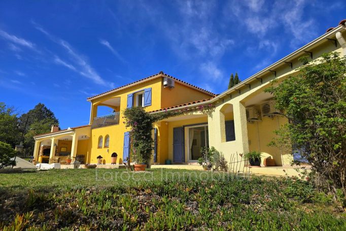 A vendre MAISON  7 PIECES 215 M2  VILLELONGUE DELS MONTS
