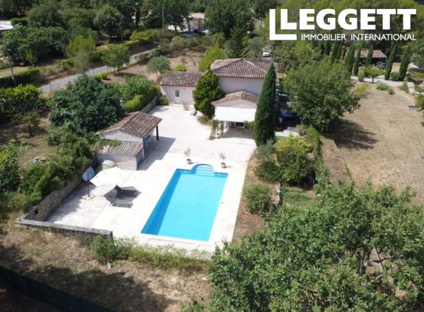A louer MAISON  7 PIECES 176 M2  FAYENCE