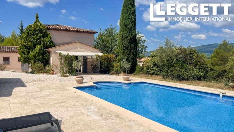 A louer MAISON  7 PIECES 176 M2  FAYENCE