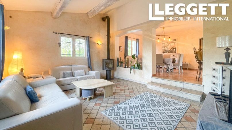 A louer MAISON  7 PIECES 176 M2  FAYENCE