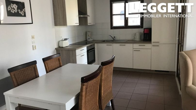 A louer MAISON  3 PIECES 61 M2  SALLES