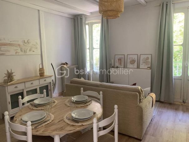 A louer STUDIO  32 M2  LARUNS