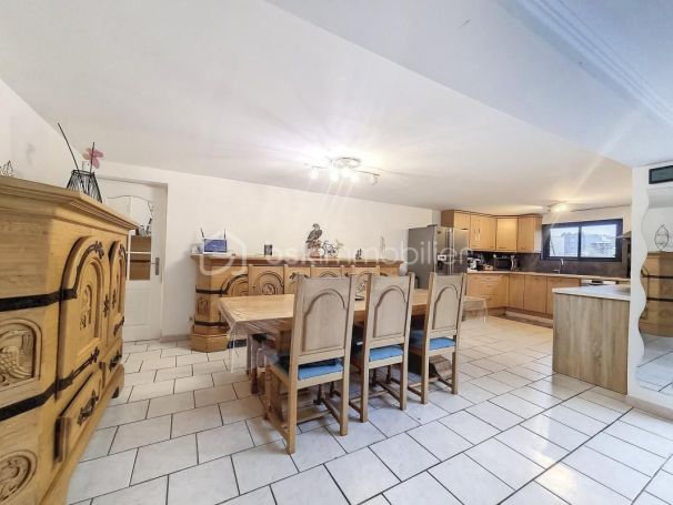 A louer LONGèRE  8 PIECES 165 M2  VAUDRICOURT