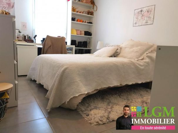 APPARTEMENT T2 35 M2  NIMES