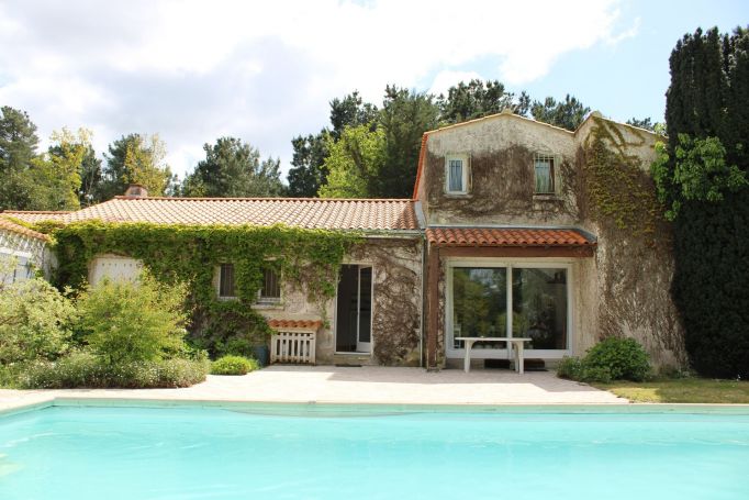 A vendre MAISON  6 PIECES 193 M2 BORD DE MER SAINT HILAIRE DE RIEZ