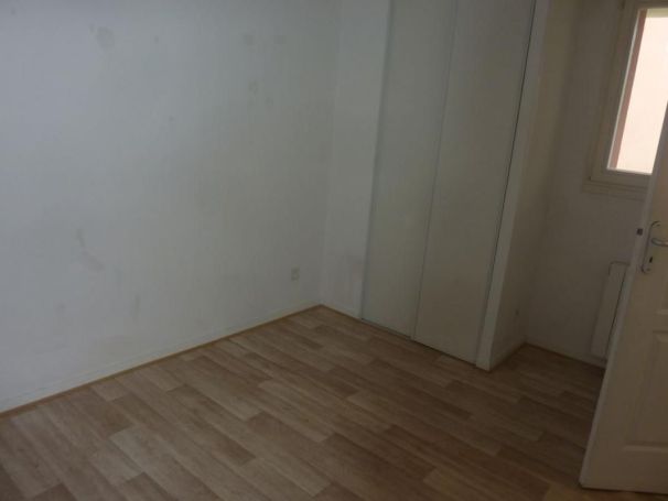 A louer APPARTEMENT T2 40 M2  LISIEUX