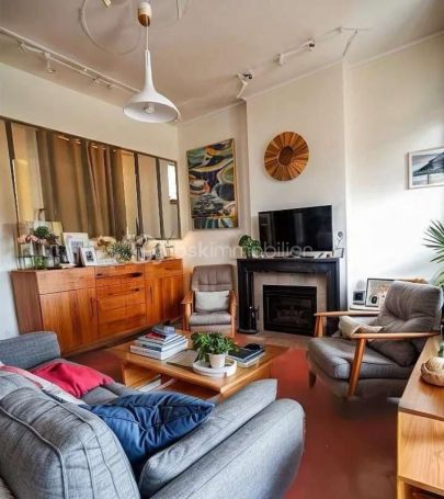 A louer APPARTEMENT T7 120 M2 BORD DE MER SETE