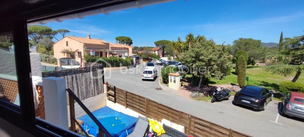 A louer APPARTEMENT NEUF T3 45 M2 TERRASSE BORD DE MER FREJUS