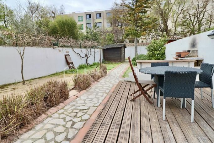 A vendre Dpt Var (83), Ã  vendre TOULON EST - Maison de ville Atypique (40m2) 2 piÃ¨ces avec Jardin; 83100 Toulon