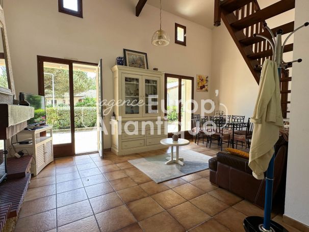 MAISON  4 PIECES 75 M2 BORD DE MER LES MATHES