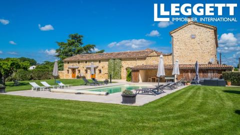 A vendre GîTE  SAINT DENIS