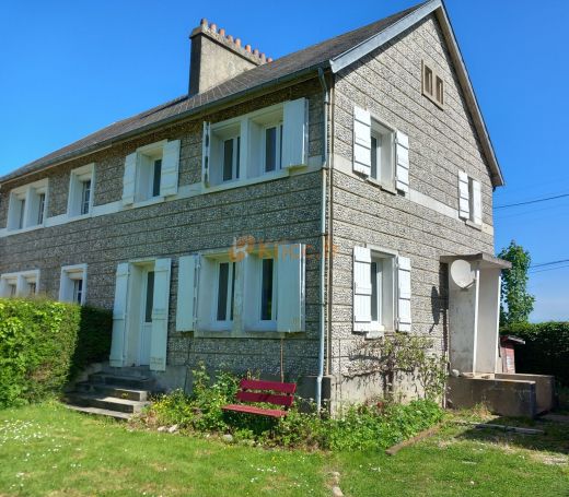 A vendre Maison 4 PIECES 85 m²  Saint-Valery-en-Caux
