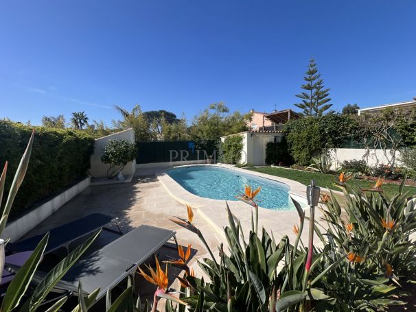 A louer MAISON  4 PIECES 92 M2 BORD DE MER FREJUS