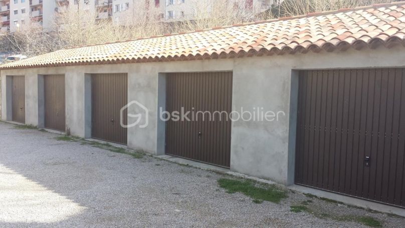 APPARTEMENT  170 M2 TERRASSE  DRAGUIGNAN